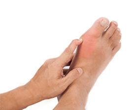 What causes gout in the foot 